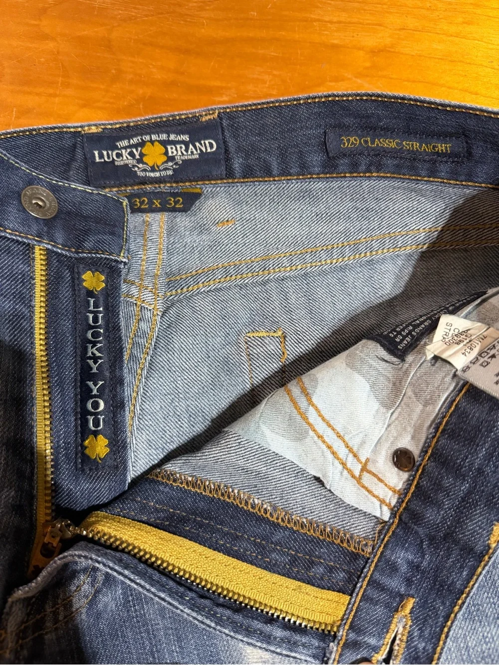 Lucky Brand Men’s Straight Jeans in Dark Blue with Gold Stitching